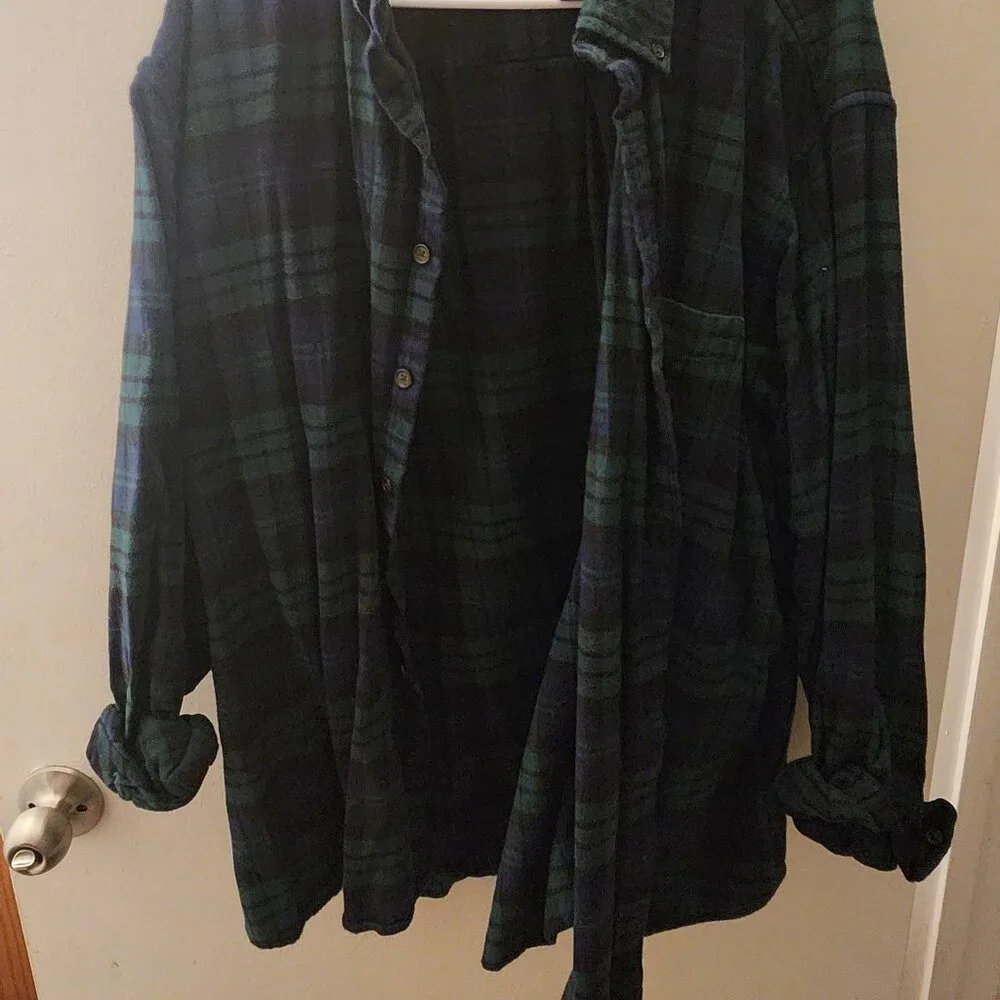 Lands' End Cotton Casual Button-Down Shirts for Men - Picture 4 of 5